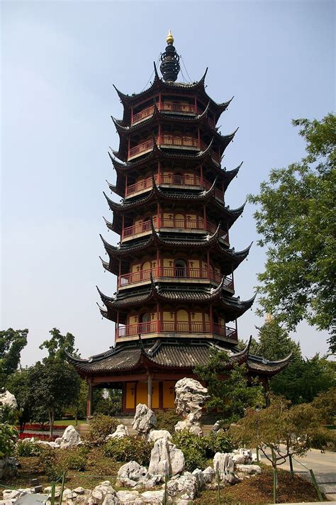 De ChaoZhou Pagoda, een imposante baken van geschiedenis en architectuur!