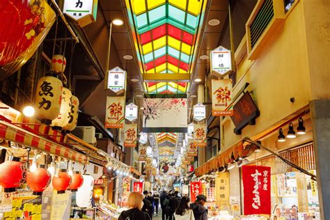  De Nishiki Markt: Een Smakelijke Reis Door de Zintuigen van Kyoto!