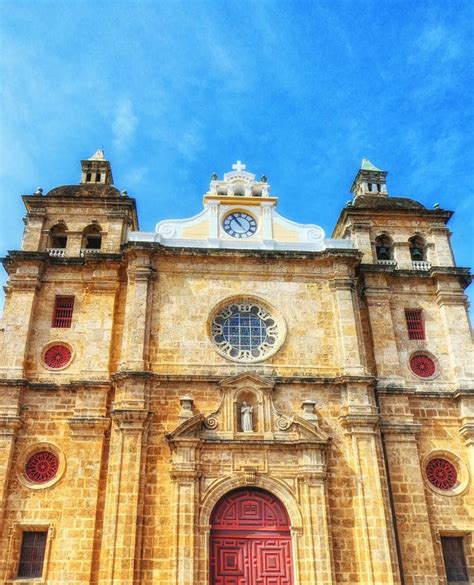  De Templo de San Pedro Claver: Een Mysterieuze Haven voor Spiritualiteit en Koloniale Geschiedenis!